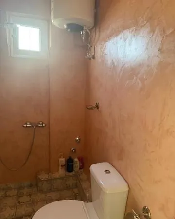 Lefki's House Case de vacanță *